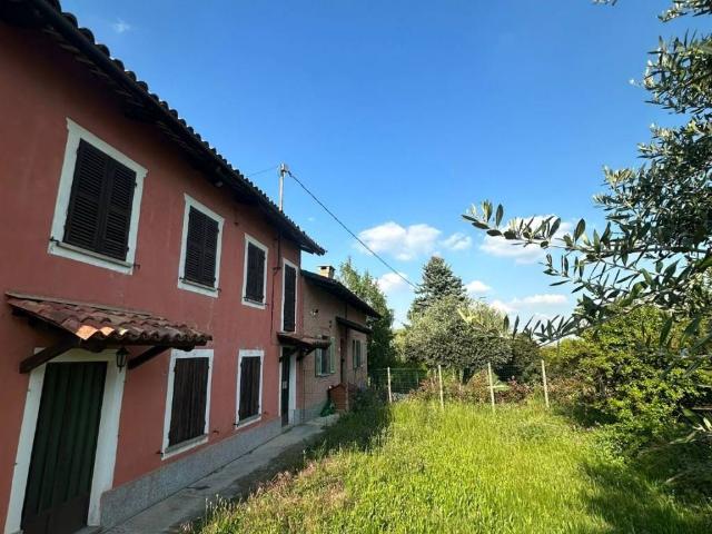 Rustico / Casale in vendita a Mango CN