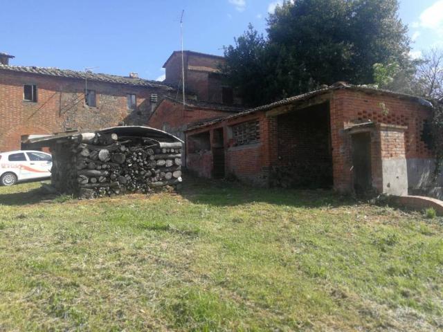 Rustico / Casale in vendita a Marciano della Chiana AR