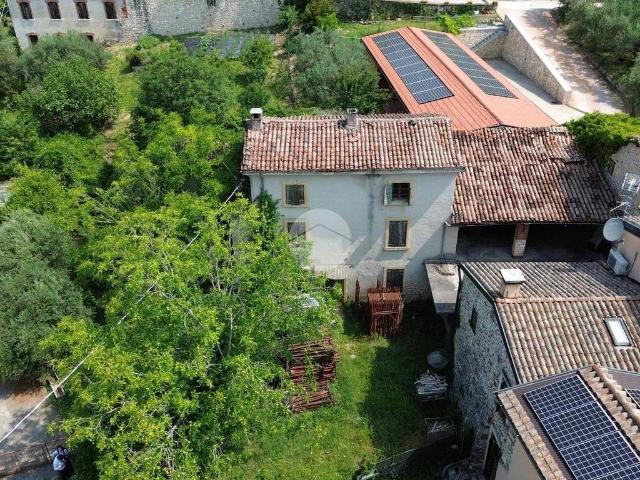 Rustico / Casale in vendita a Marano di Valpolicella VR