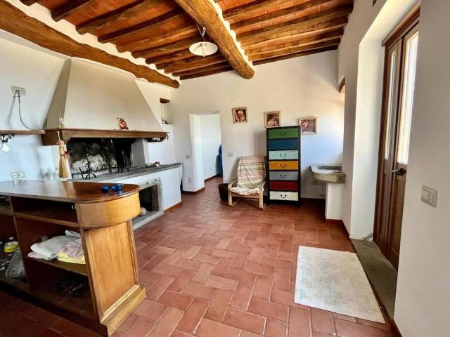 Rustico / Casale in vendita a Marliana PT