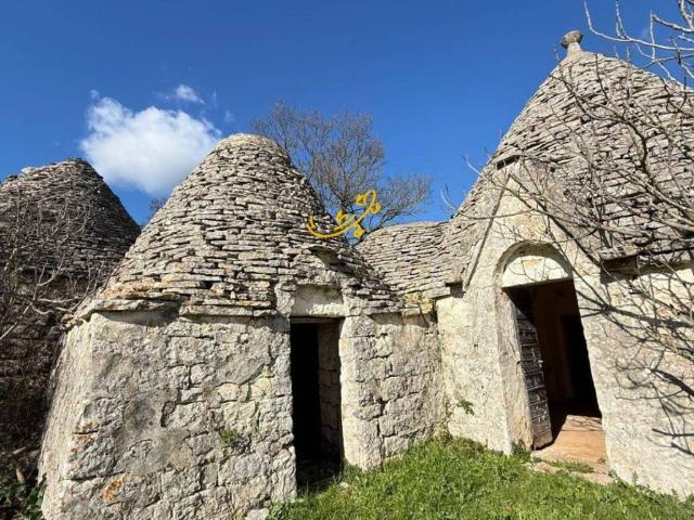 Rustico / Casale in vendita a Alberobello BA