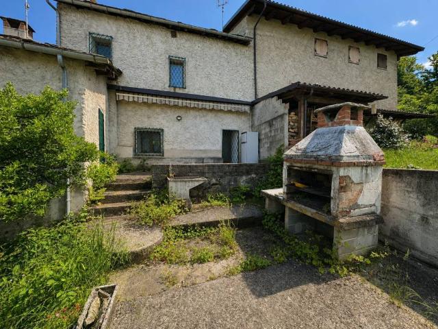 Rustico / Casale in vendita a Martiniana Po CN