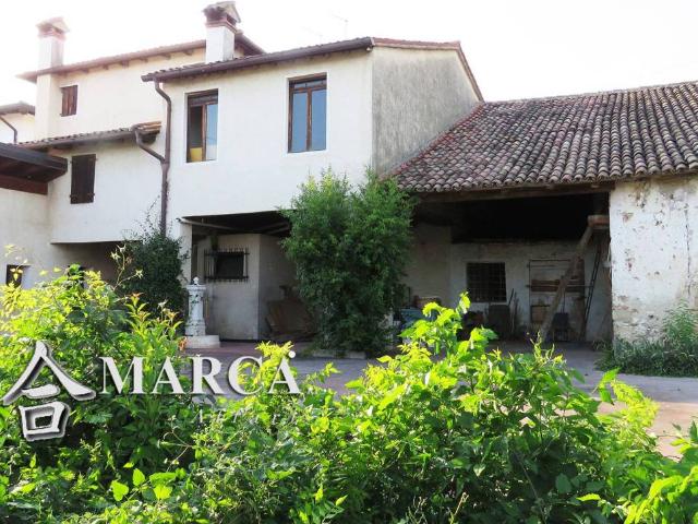Rustico / Casale in vendita a Maser TV