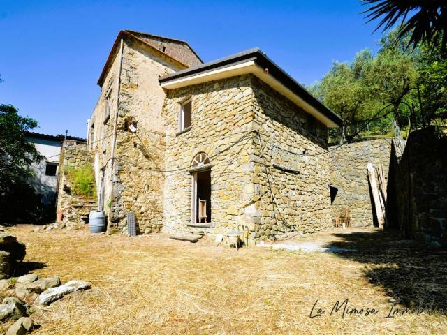 Rustico / Casale in vendita a Massa Lubrense NA