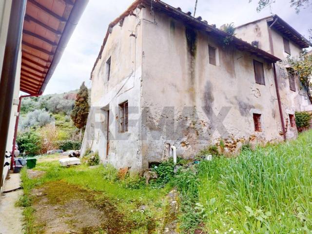 Rustico / Casale in vendita a Massarosa LU