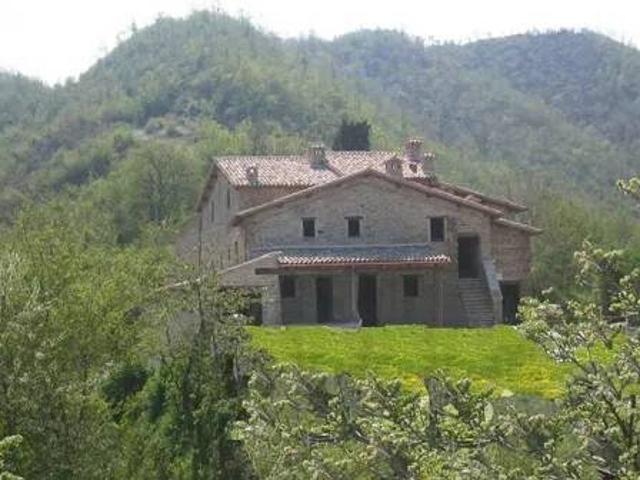 Rustico / Casale in vendita a Mercatello sul Metauro PU