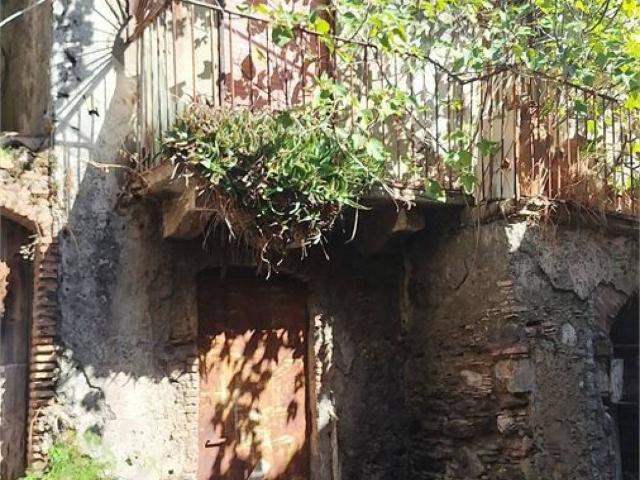 Rustico / Casale in vendita a Messina ME