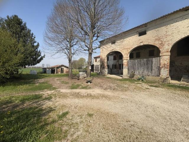 Rustico / Casale in vendita a Mestrino PD