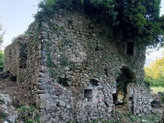 Rustico / Casale in vendita a Mulazzo MS