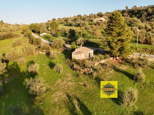 Rustico / Casale in vendita a Noto SR