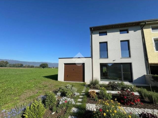Rustico / Casale in vendita a Nove VI