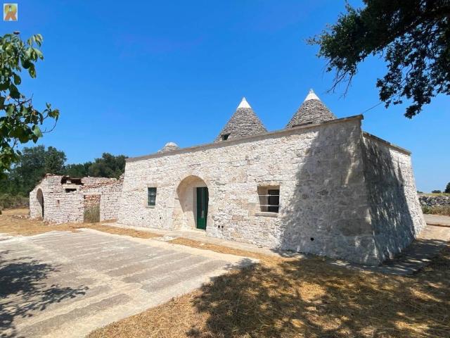 Rustico / Casale in vendita a Noci BA