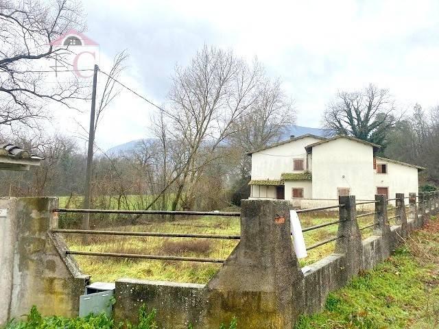 Rustico / Casale in vendita a Narni TR