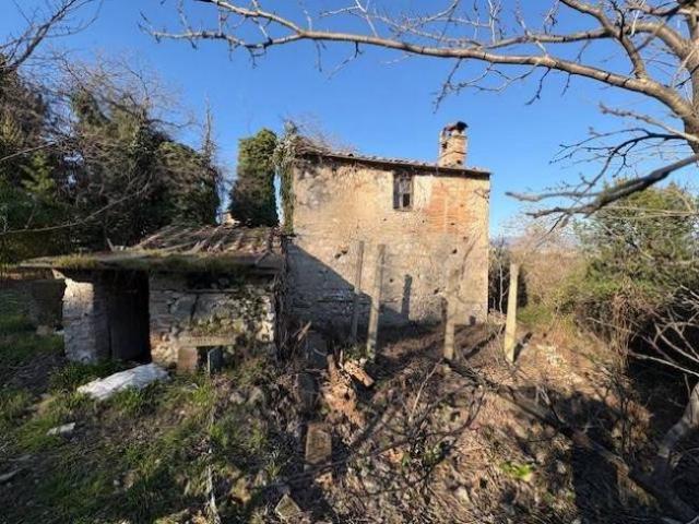 Rustico / Casale in vendita a Narni TR