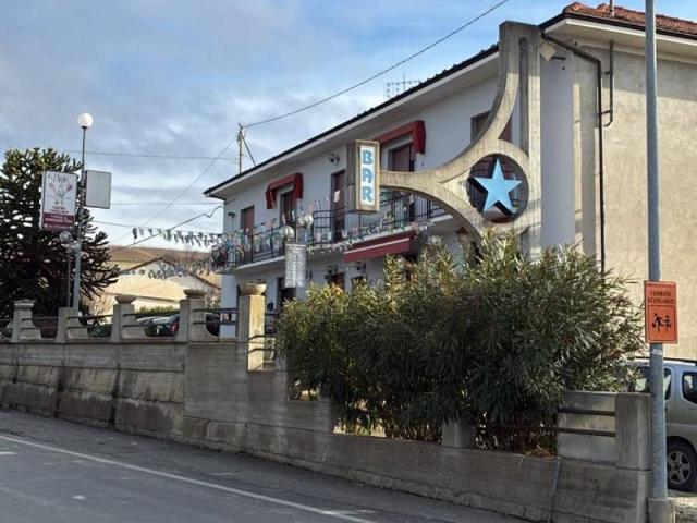 Rustico / Casale in vendita a Neviglie CN