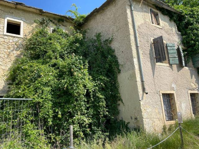 Rustico / Casale in vendita a Negrar di Valpolicella VR