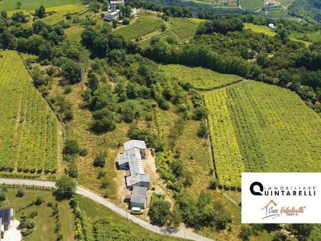 Rustico / Casale in vendita a Negrar di Valpolicella VR