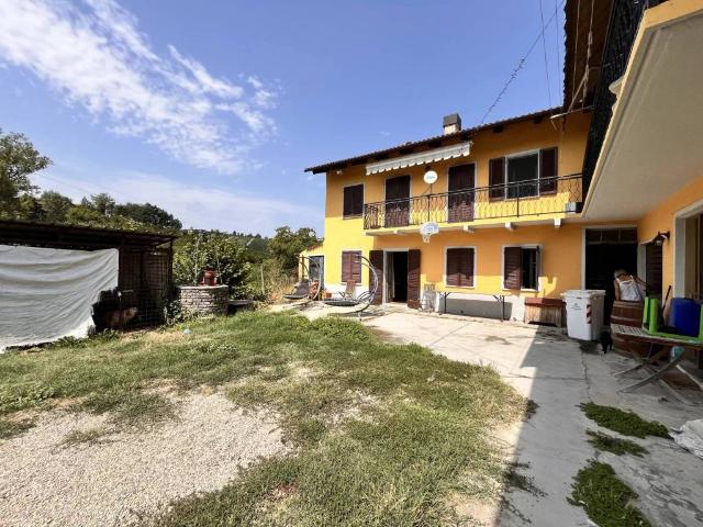 Rustico / Casale in vendita a Neive CN