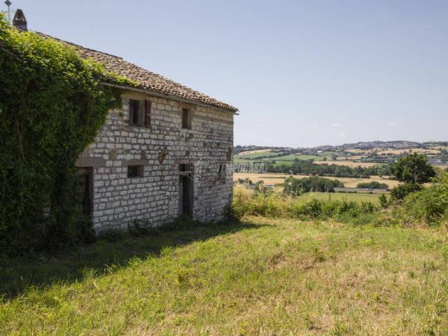 Rustico / Casale in vendita a Numana AN