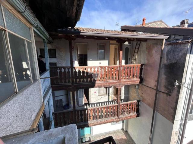 Rustico / Casale in vendita a Sovere BG