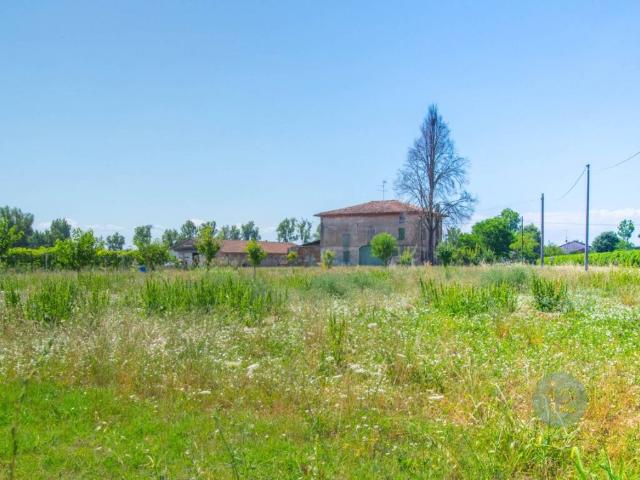 Rustico / Casale in vendita a Soliera MO