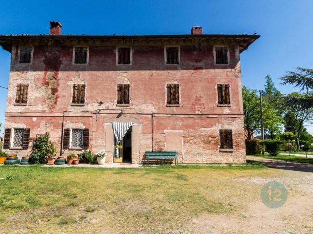 Rustico / Casale in vendita a Soliera MO