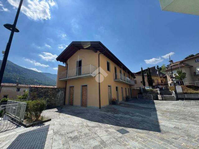 Rustico / Casale in vendita a Solto Collina BG