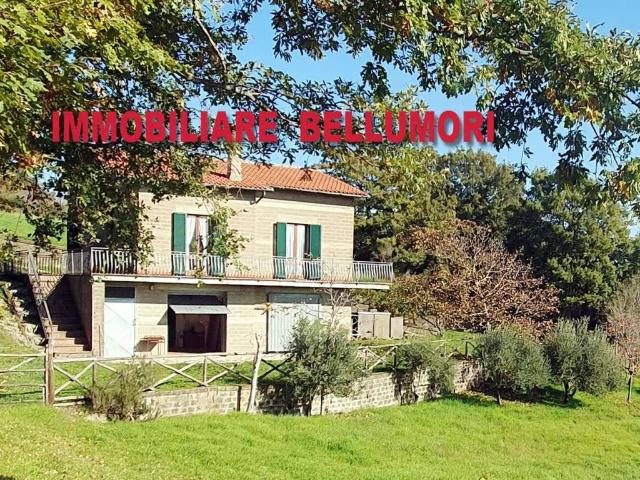 Rustico / Casale in vendita a Sorano GR