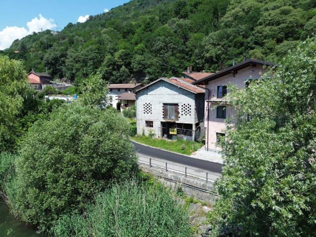 Rustico / Casale in vendita a Sorico CO