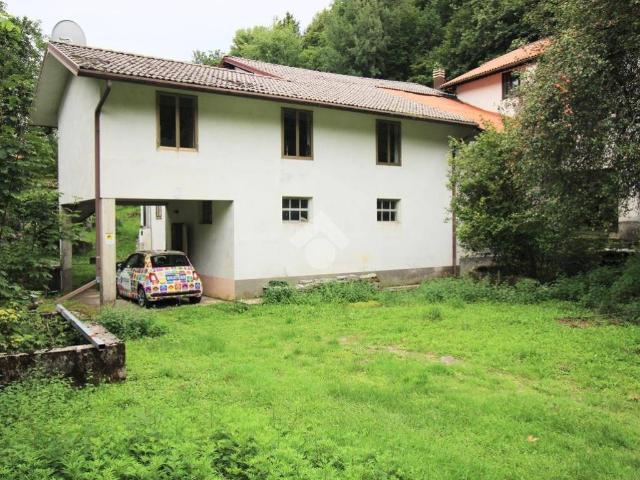 Rustico / Casale in vendita a Savogna UD