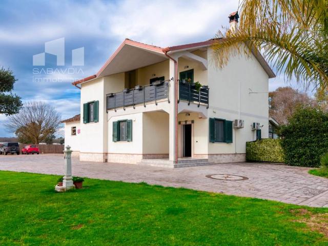 Rustico / Casale in vendita a Sabaudia LT