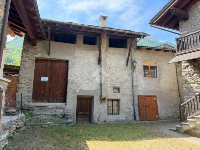 Rustico / Casale in vendita a Saint Marcel AO