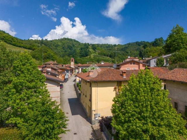 Rustico / Casale in vendita a Saluzzo CN
