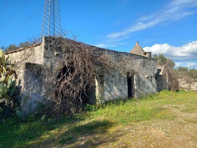 Rustico / Casale in vendita a San Michele Salentino BR