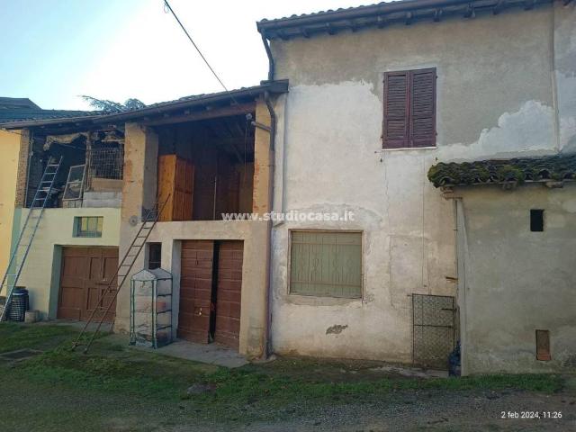 Rustico / Casale in vendita a San Bassano CR