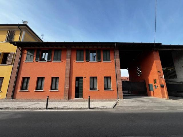 Rustico / Casale in vendita a San Gervasio Bresciano BS