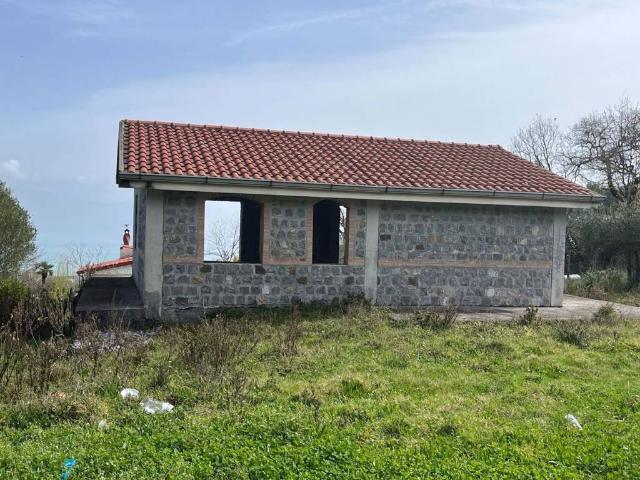 Rustico / Casale in vendita a San Giovanni a Piro SA