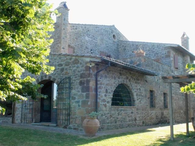 Rustico / Casale in vendita a San Lorenzo Nuovo VT