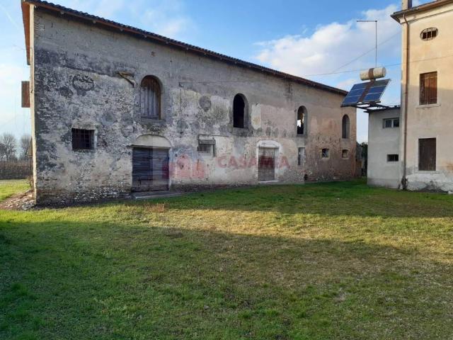 Rustico / Casale in vendita a San Polo di Piave TV