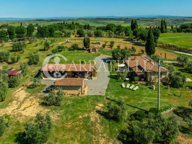 Rustico / Casale in vendita a San Quirico d'Orcia SI