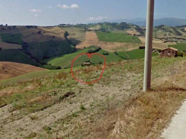 Rustico / Casale in vendita a San Severino Marche MC