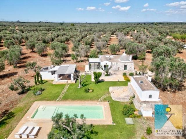 Rustico / Casale in vendita a San Vito dei Normanni BR