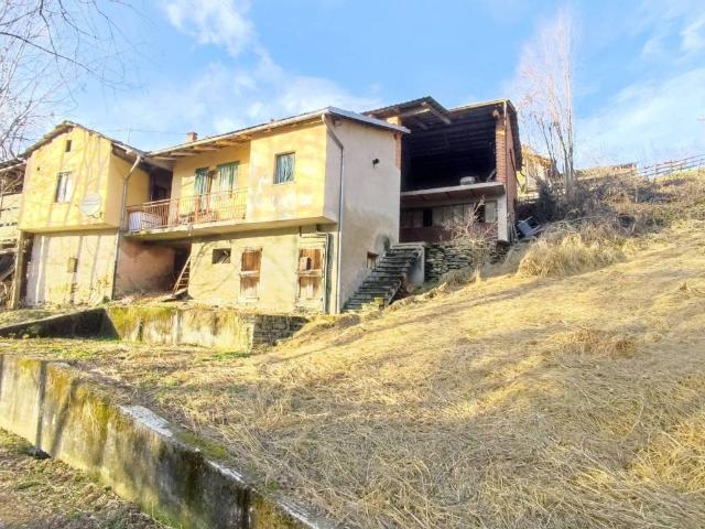 Rustico / Casale in vendita a Sanfront CN
