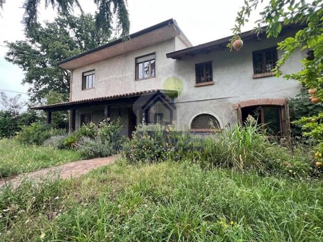 Rustico / Casale in vendita a Santo Stefano Lodigiano LO