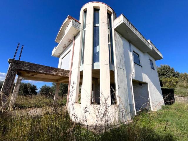 Rustico / Casale in vendita a Santa Marina SA