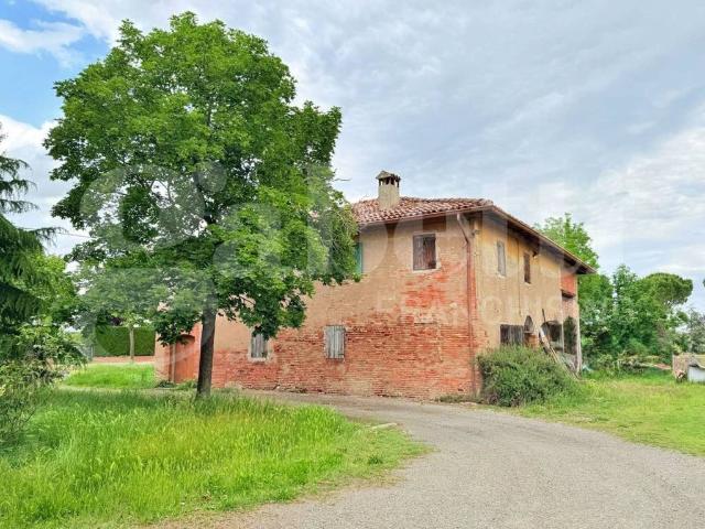 Rustico / Casale in vendita a Sant'Agata Bolognese BO