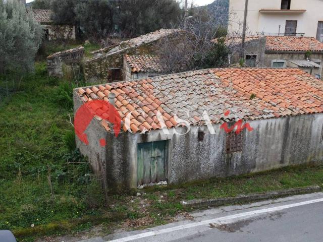 Rustico / Casale in vendita a Sant'Agata di Militello ME