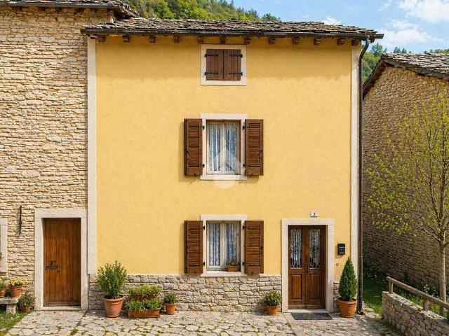 Rustico / Casale in vendita a Sant'Anna d'Alfaedo VR