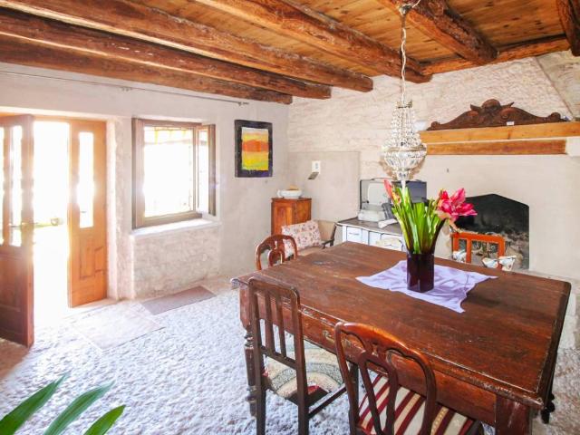 Rustico / Casale in vendita a Sant'Anna d'Alfaedo VR