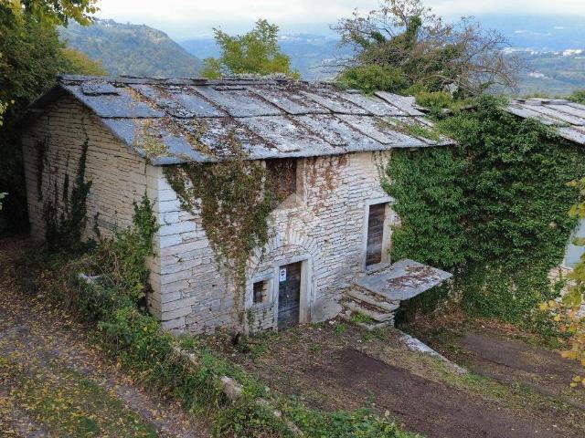 Rustico / Casale in vendita a Sant'Anna d'Alfaedo VR